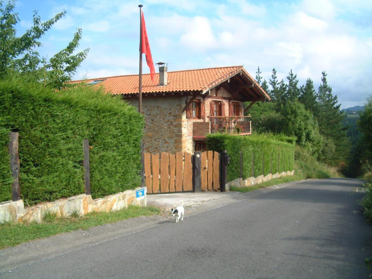 Albergue Eskerika Exclusivo Peregrinos Esquerica Exteriör bild